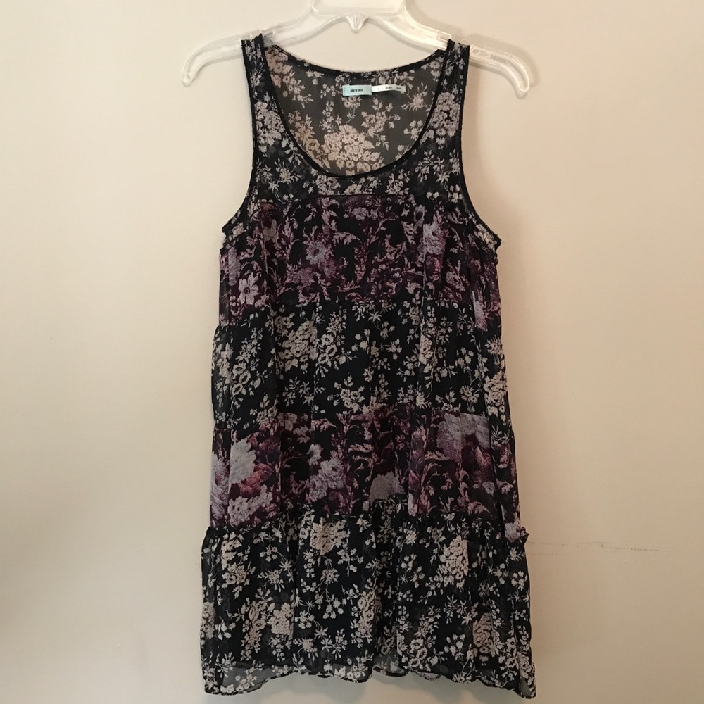 Kimchi Blue Floral Blue Sleeveless Tunic Blouse